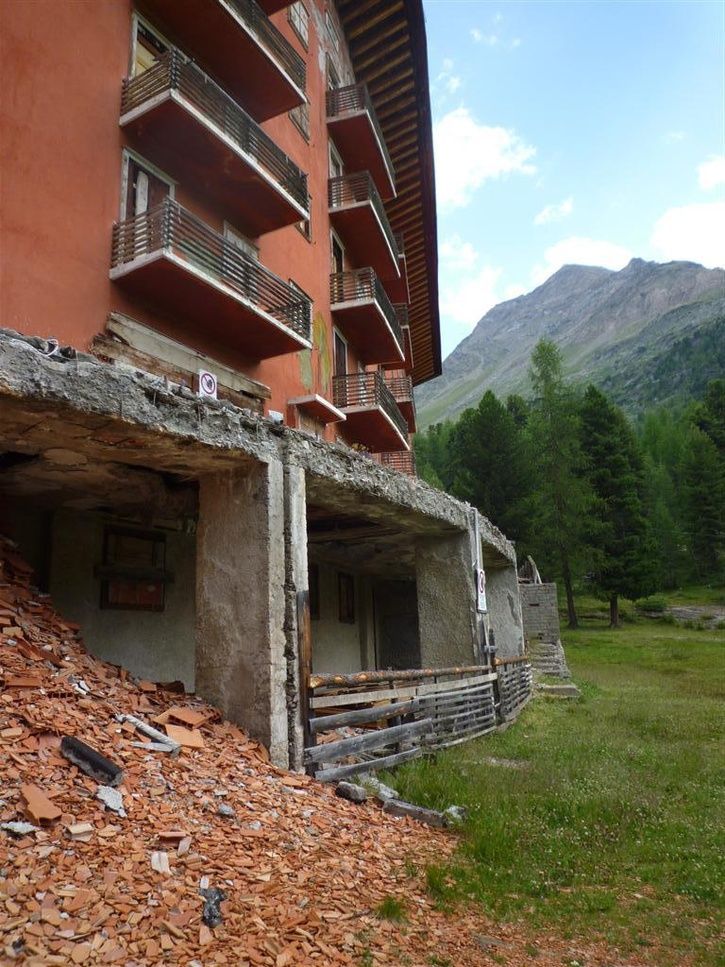 P1030873 (Large).JPG