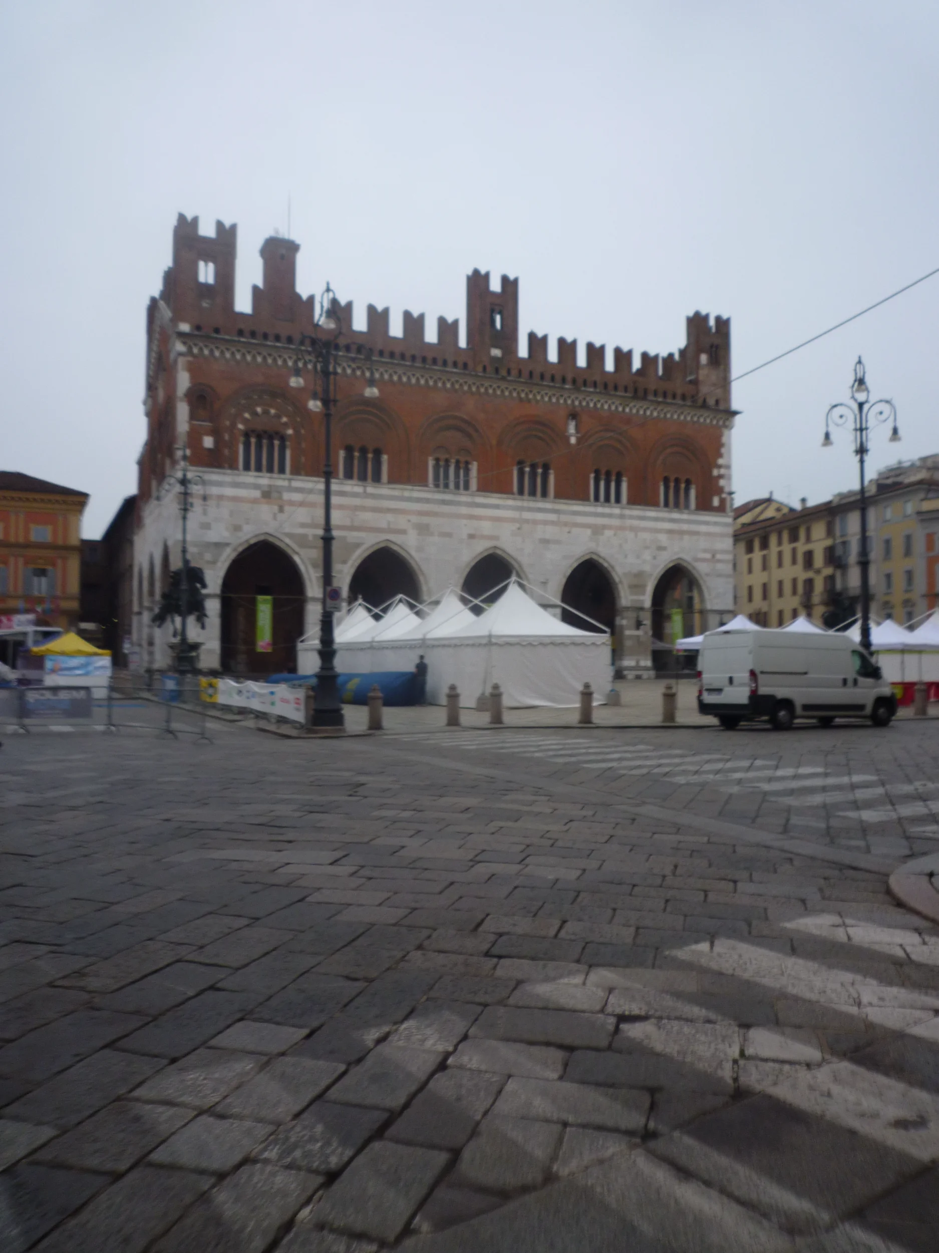 P1080087.webp
