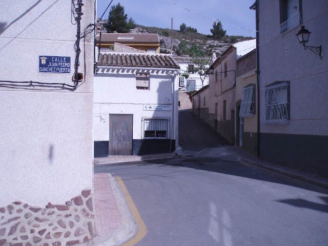 P4280070-2.jpg ht=480