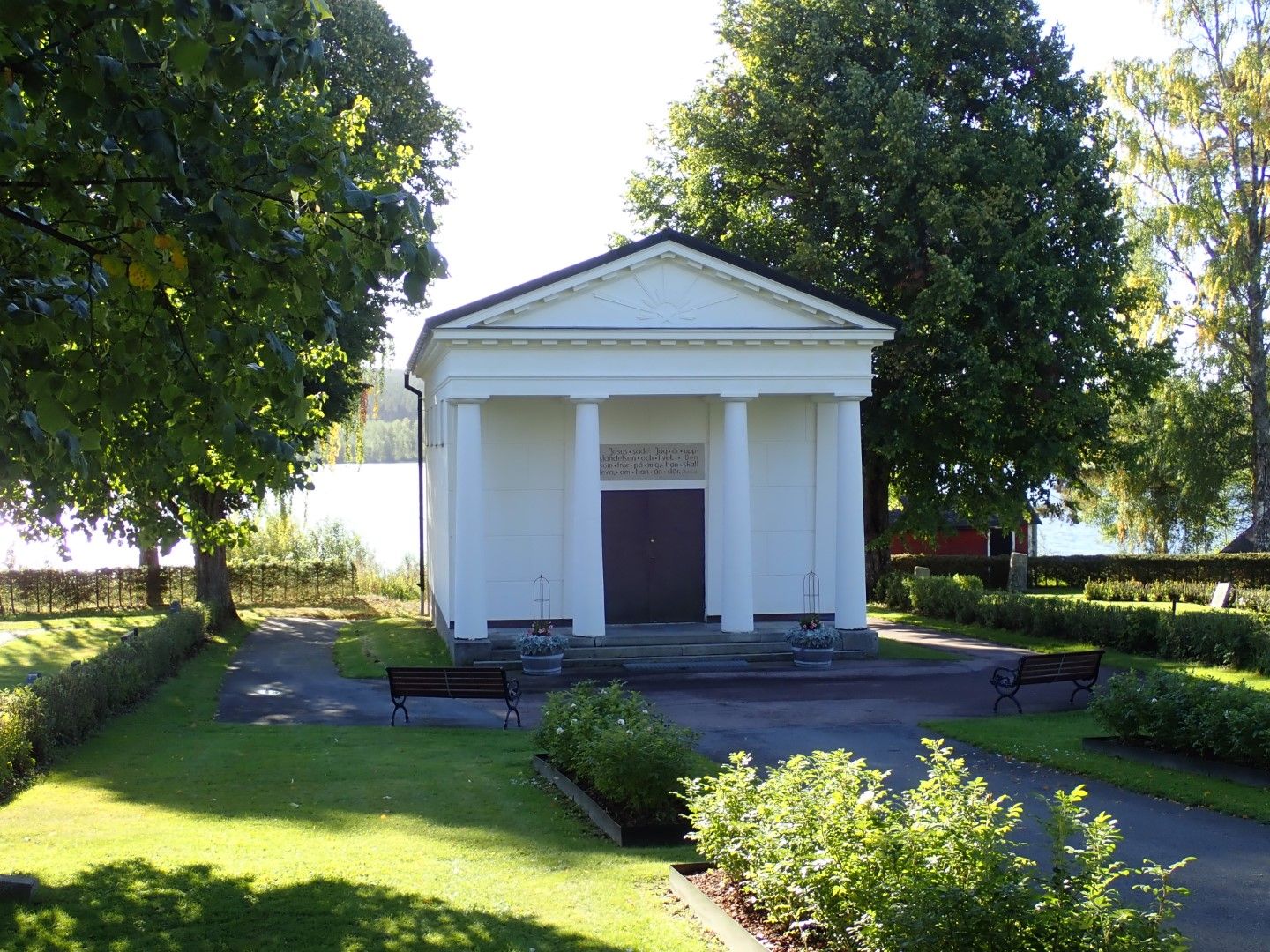 P9133443 (Large).jpeg