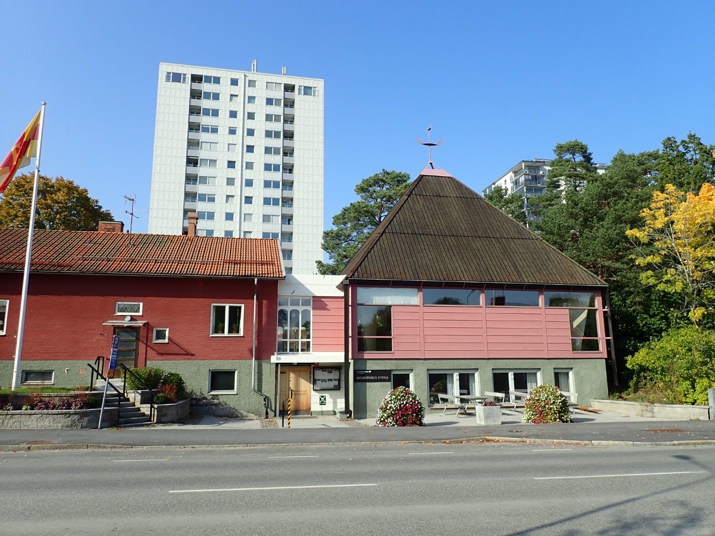 P9273714 (Large).jpeg