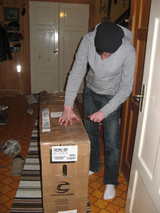 packaupp.JPG ht=725