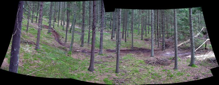 pano03-2.jpg ht=283
