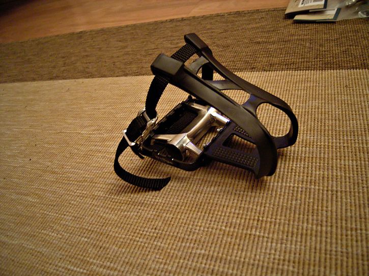 pedal.JPG ht=543