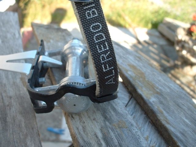 pedal05.jpg