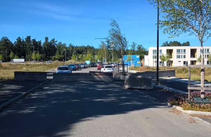 Pendelvg12_Arninge_ut5.jpg