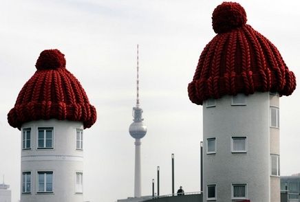 pillars_woolly_hat.jpg ht=294
