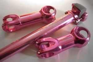 pink-thomson-t.jpg ht=201