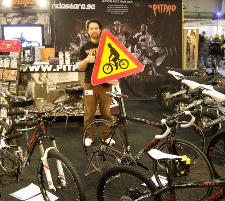 pitpro.jpg ht=648