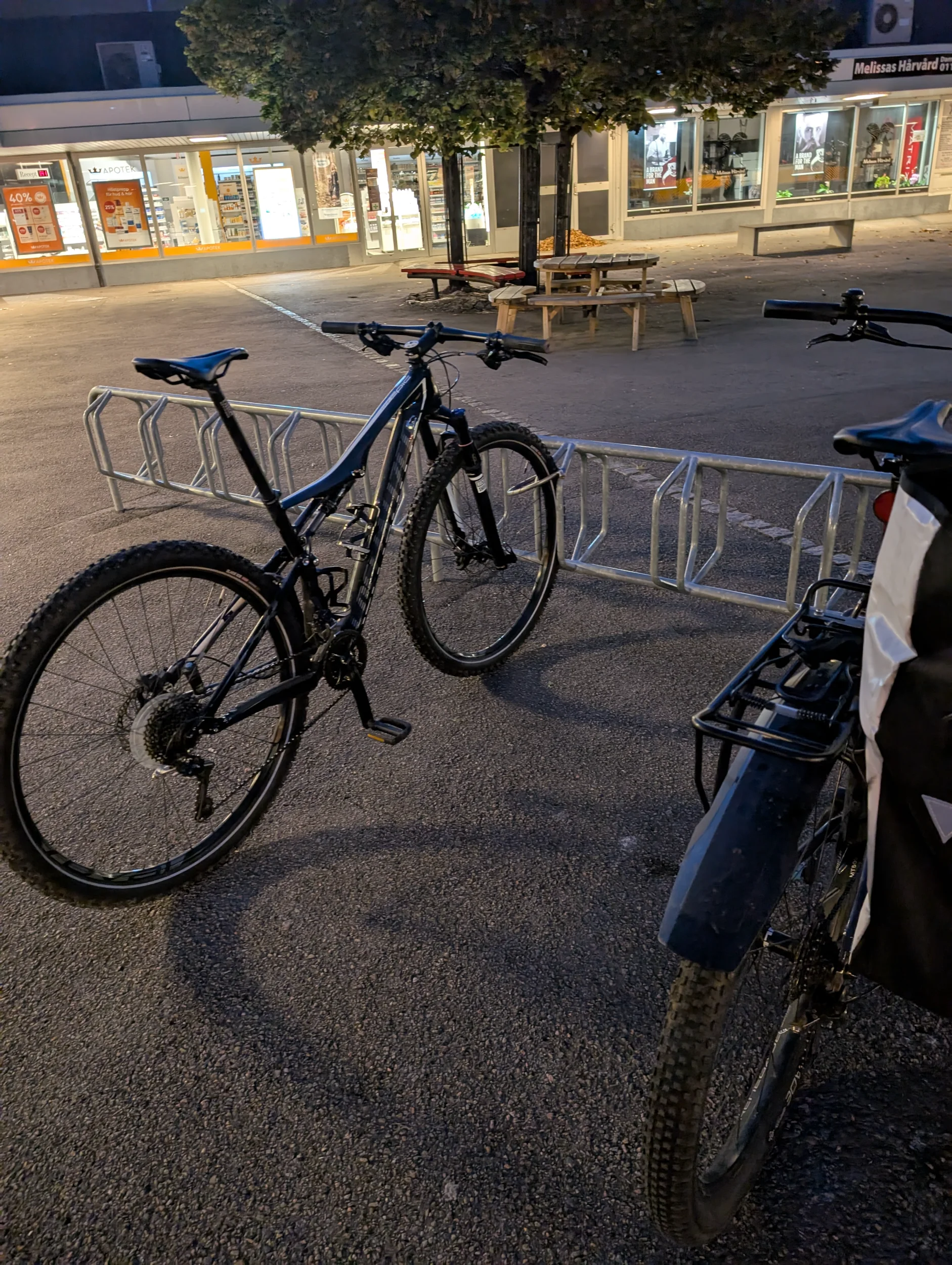 PXL_20250922_173734621.NIGHT.webp