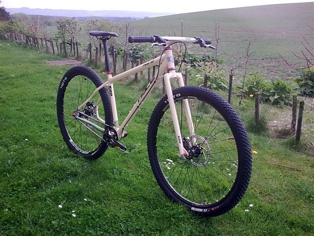RC129er-006.jpg ht=480