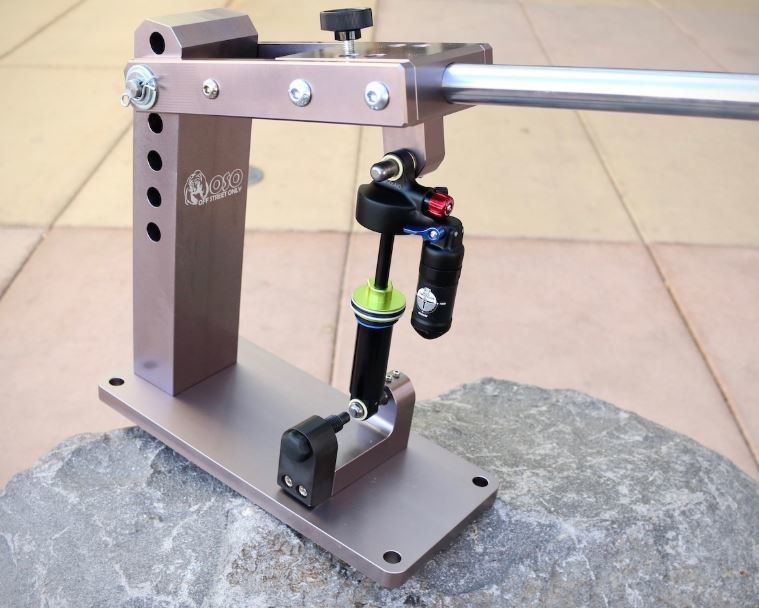 RearShockHand-Dyno.JPG