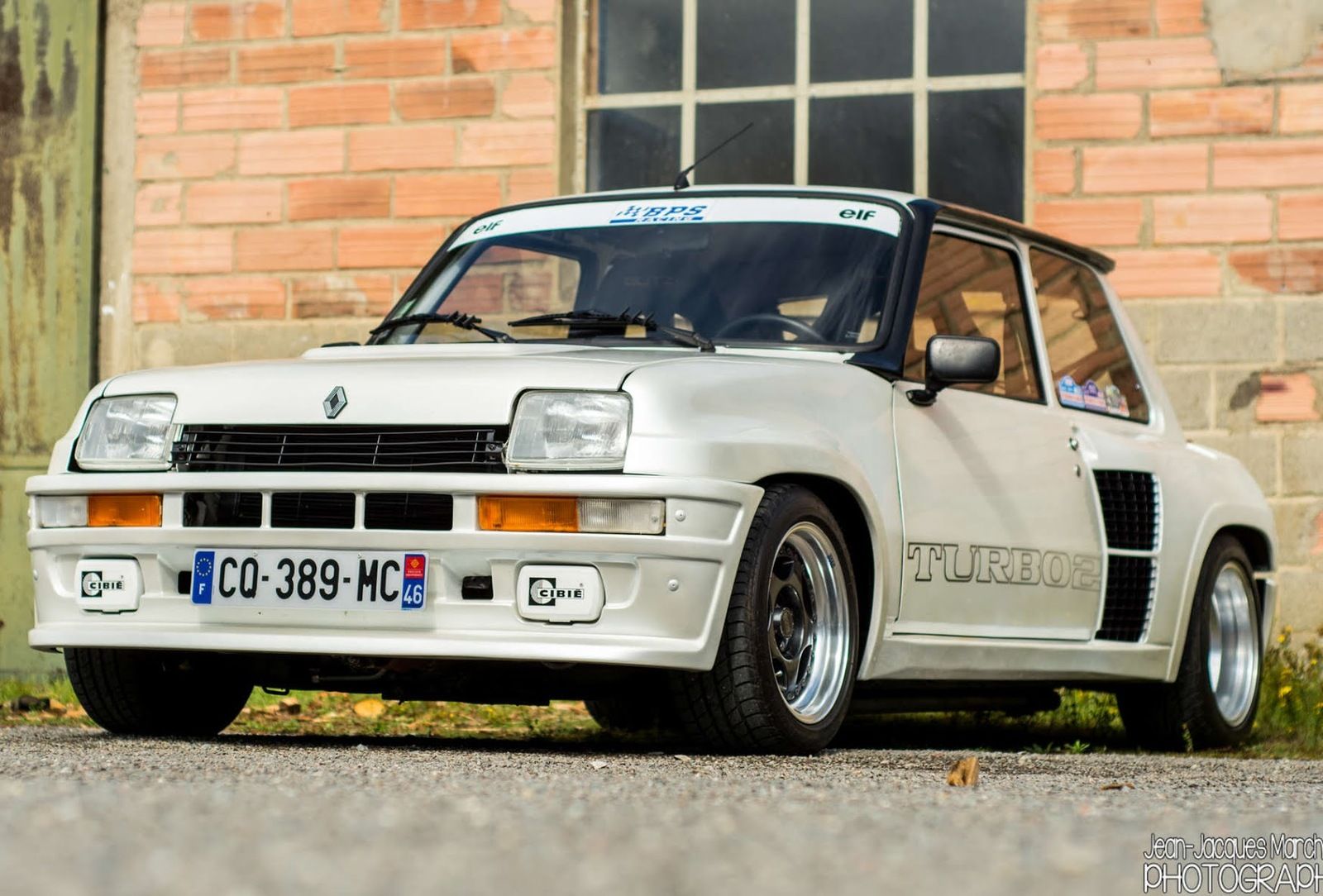 renault5turbo2.jpg