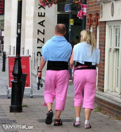 rosa-outfiten.jpg ht=519