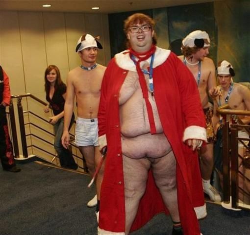 santa8_0_fatso.jpg ht=479