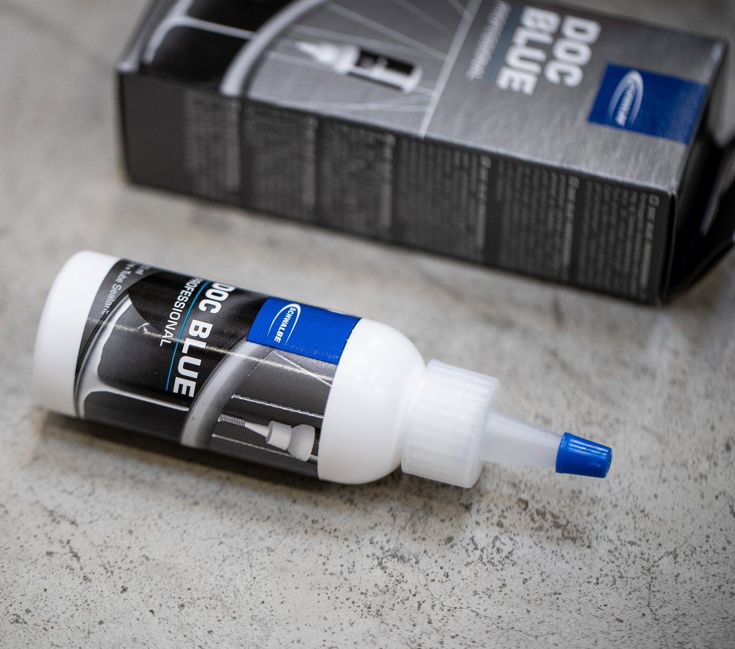 Schwalbe Doc Blue Sealant 500ml.jpeg