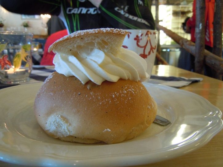Semla.JPG ht=544