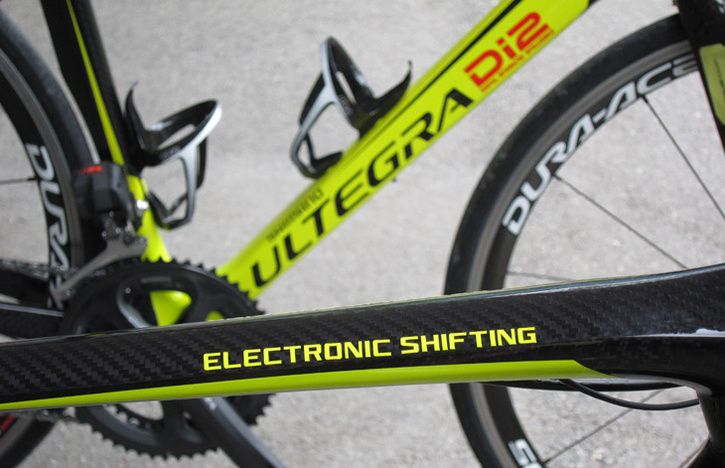 Shimano-Ultegra-Di2.jpg