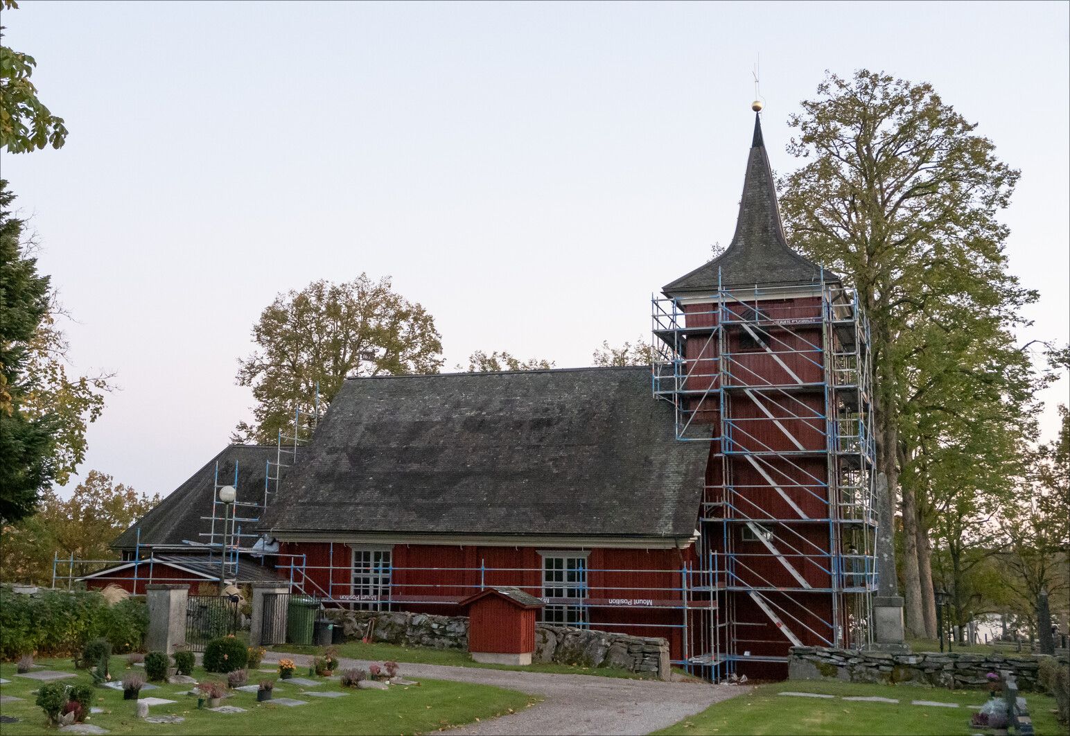 Skålleruds Kyrka.jpg