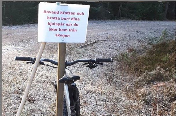 Skylt1.jpg