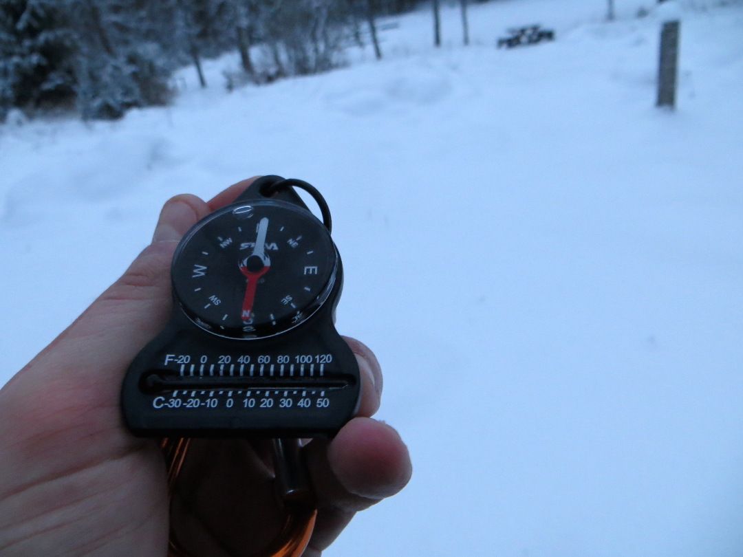 snowluns_compass.JPG