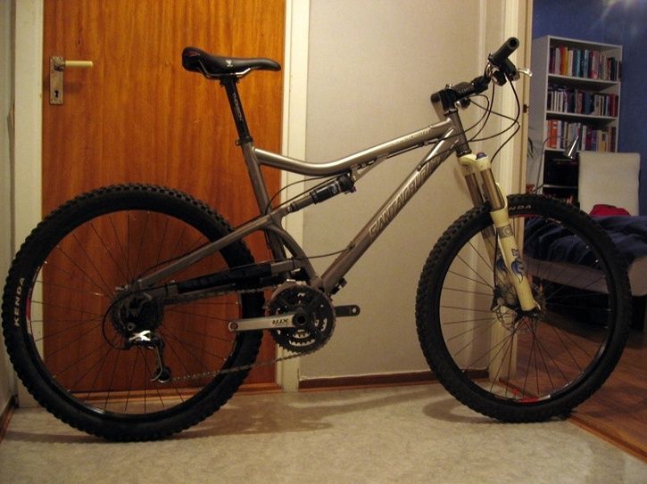 superlight.jpg ht=543