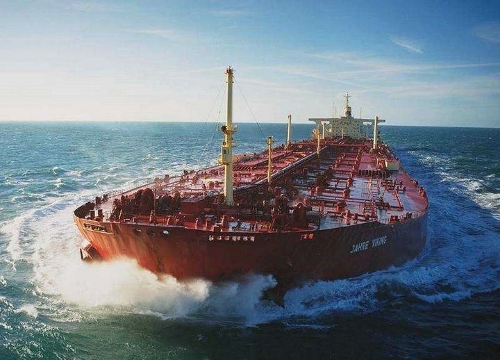 supertanker_01.jpg ht=518