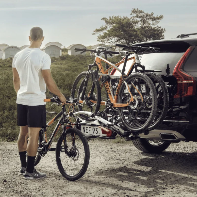 thule-velocompact-3-bike-13pin-update.webp