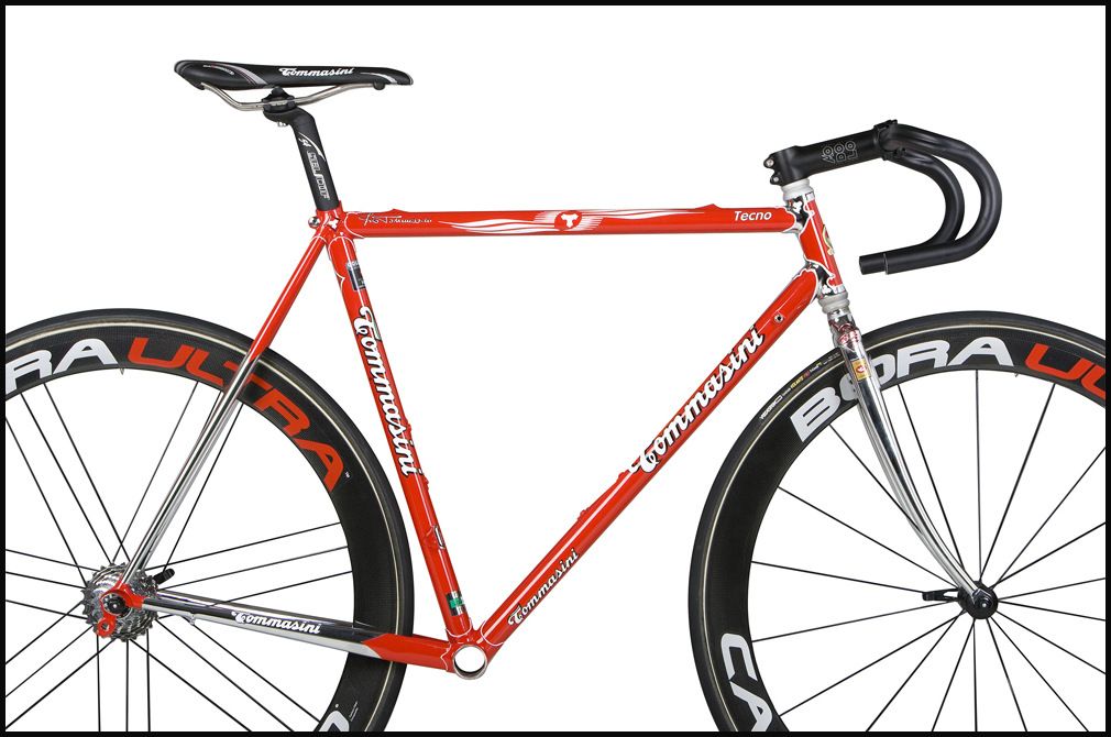 tommasini_tecno_red_white.jpg