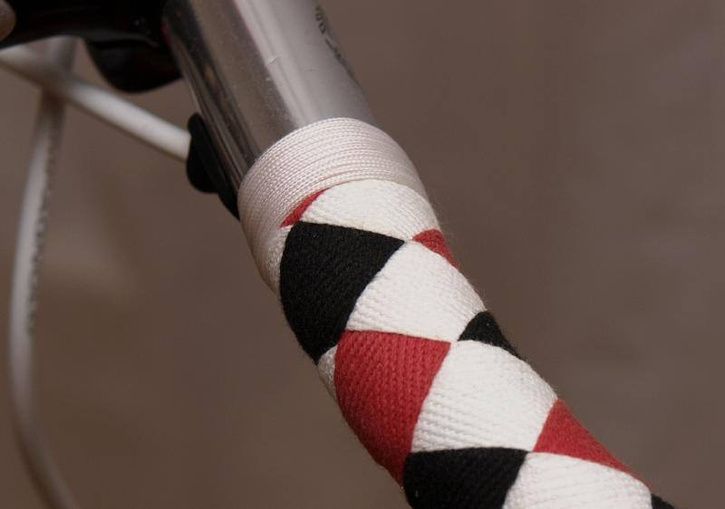 tri_color_harlequin.jpg