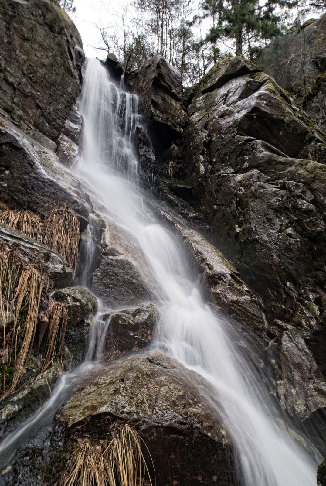 UddaredWaterfall2.jpg