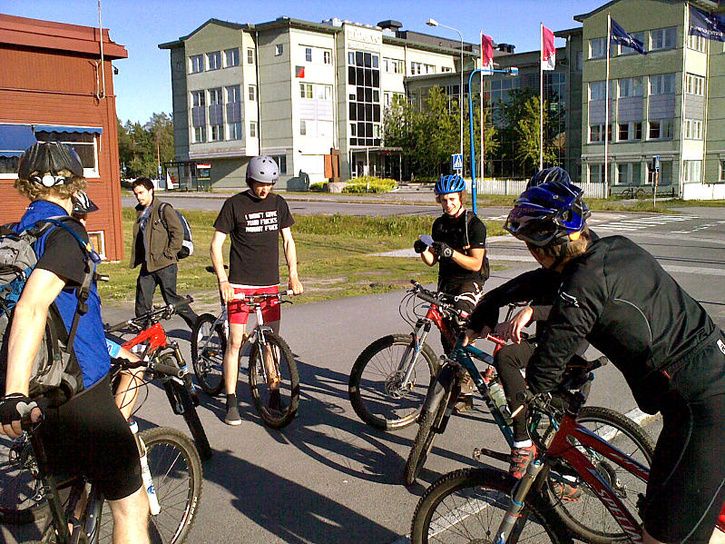 UmeHappyride_04.jpg ht=544