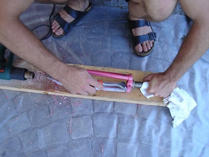 vrmepistol.jpg ht=528