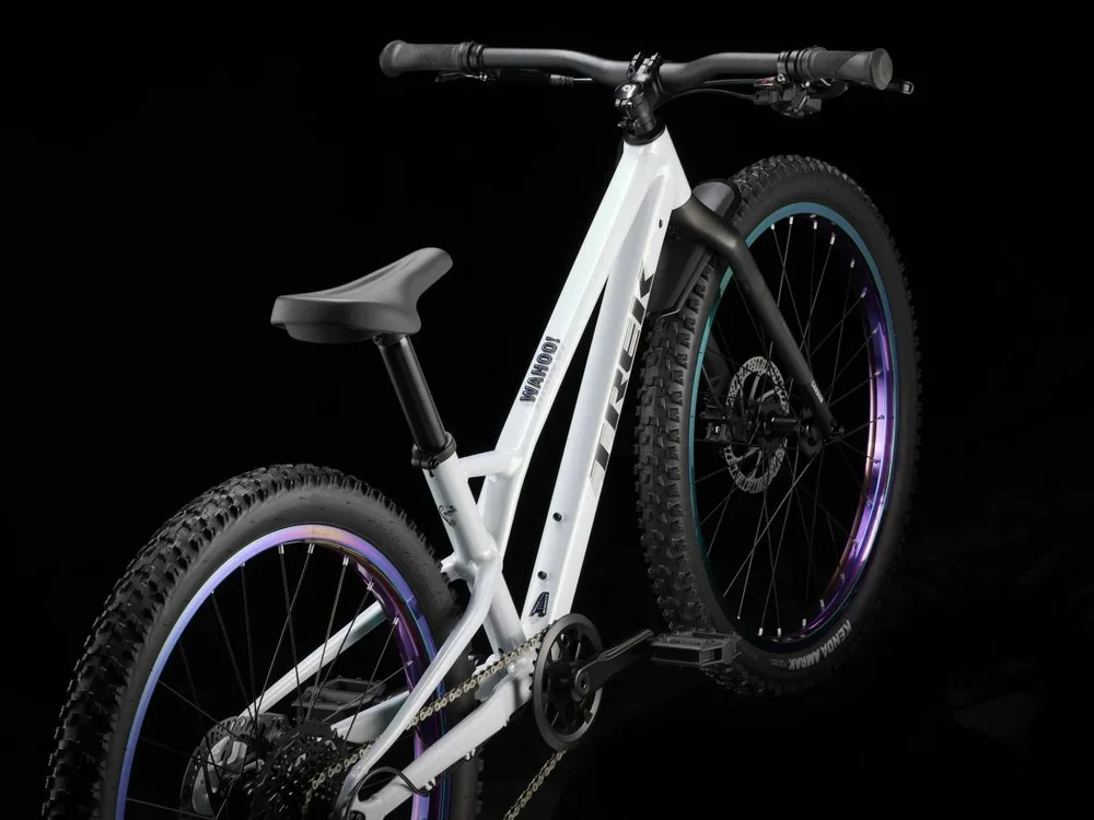 Wahoo24Trail-24-41013-A-Alt1_1000x.webp