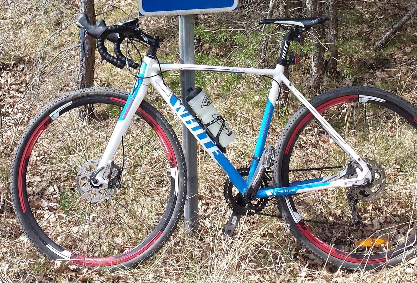 white cx pro cyclocross