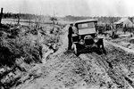 auto_stuck_in_mud.jpg