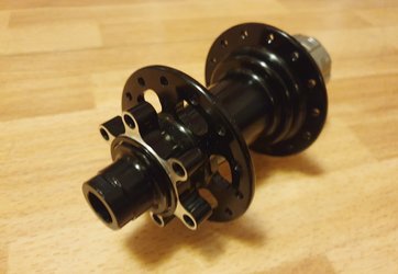 Baknav 28h 12x142 old 2.jpg