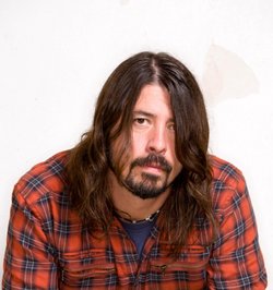 DaveGrohl052_1300313340.jpg