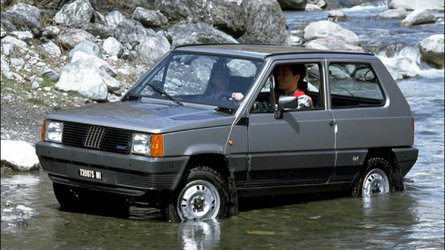 copertina-fiat-panda-4x4-piccola-arrampicatrice-1913241666.jpg