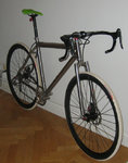 Tiarrow1.jpg