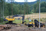 Volvo%20harvester%20and%20F14%20forwarder.jpg