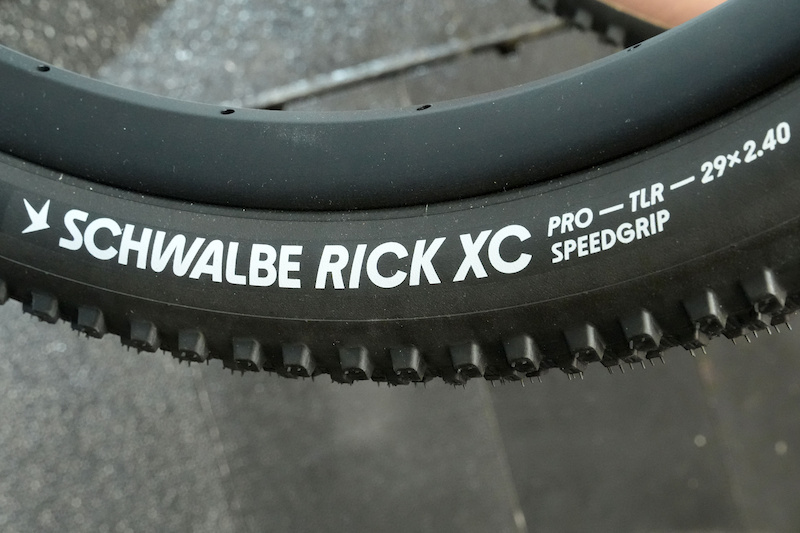 www.pinkbike.com