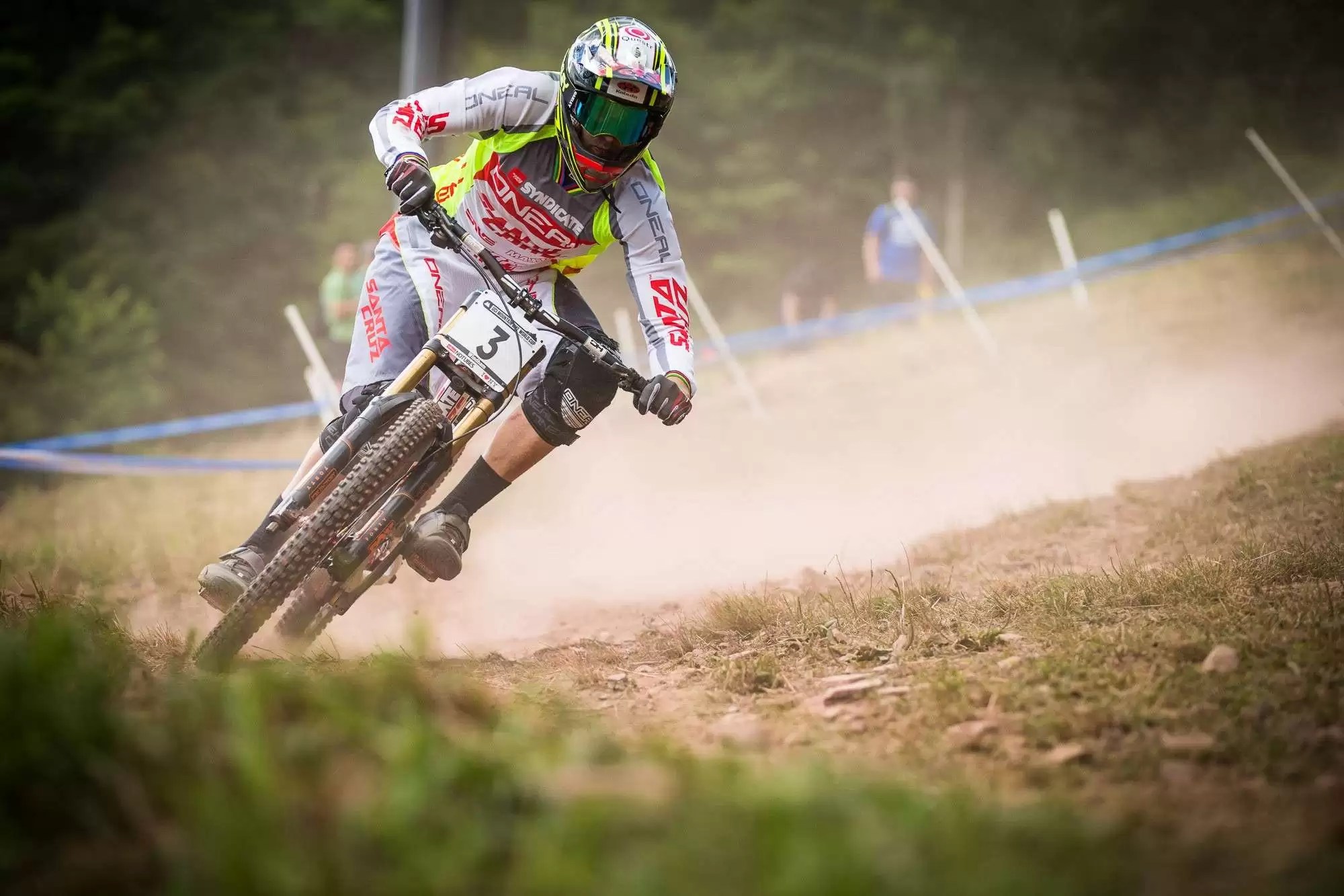 Greg-Minnaar-all-right.jpg