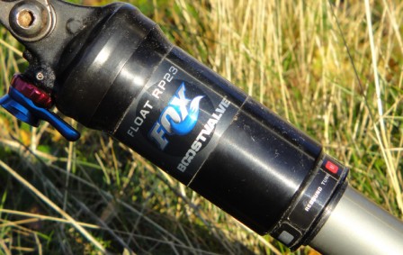 fox_float_rp23_boost_valve_730-448x283.jpg