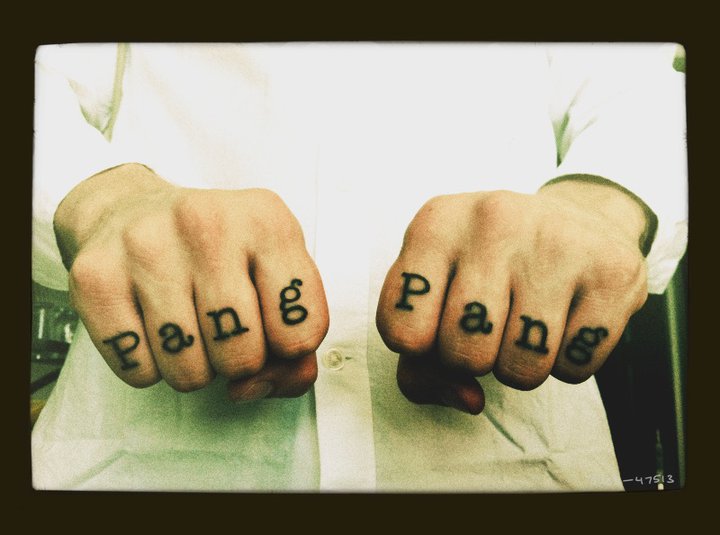 pang-pang-hc3a4nder1.jpg