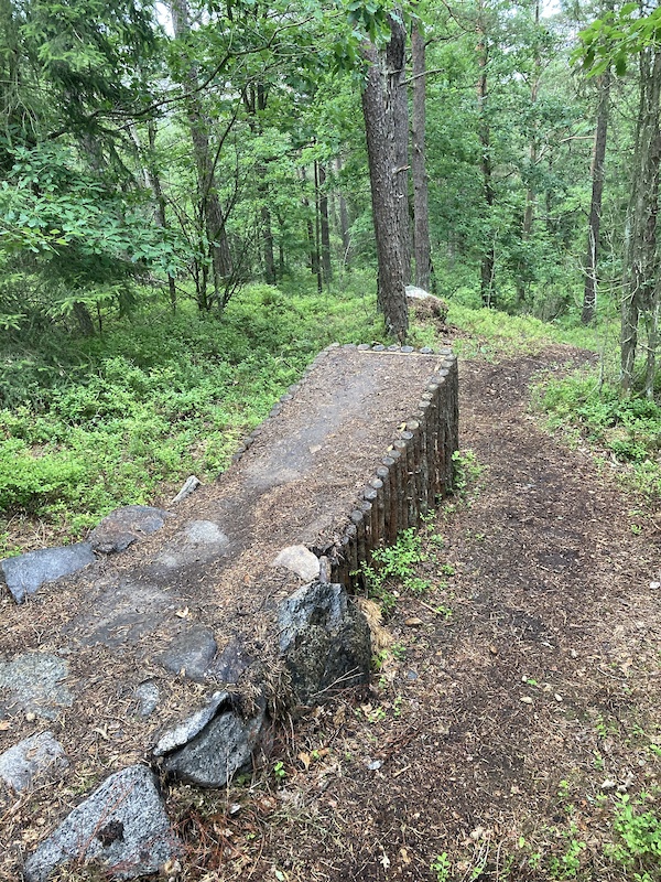 www.trailforks.com