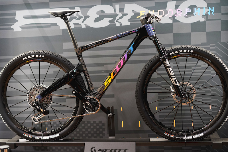 www.pinkbike.com