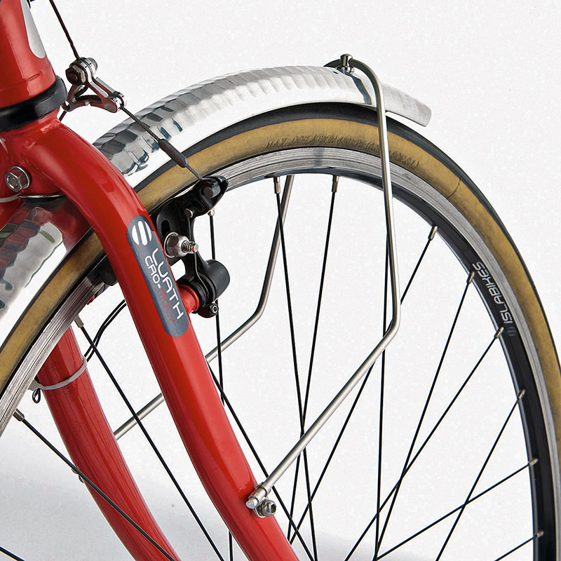 fender_strut.jpg