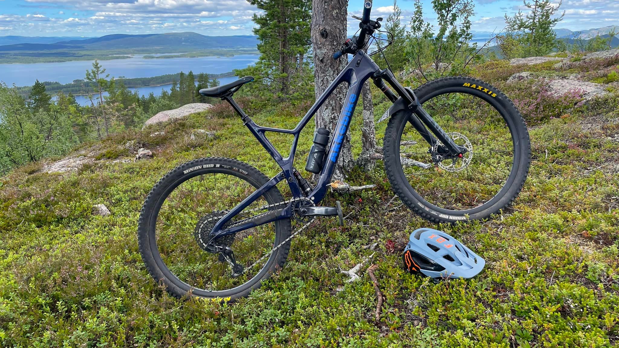 akkebikeakkelis.jpg