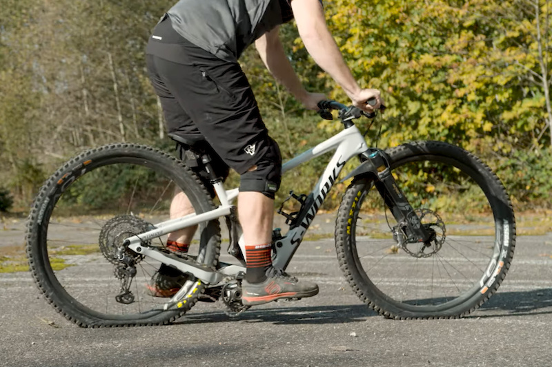 www.pinkbike.com
